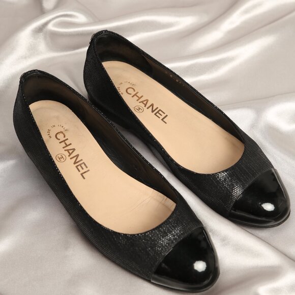 Extremely Rare CHANEL Ballet Flats - Picture 1 of 6